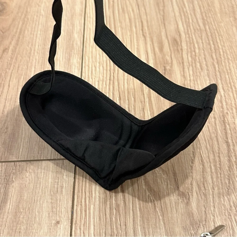 Virgin America Eye Mask and Carrying Case